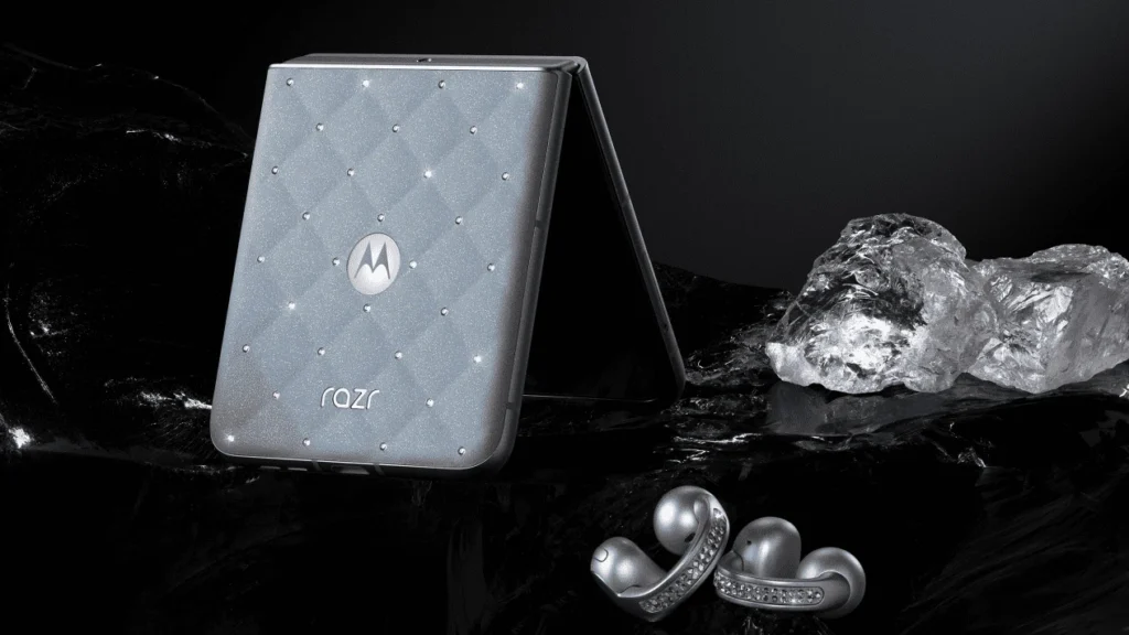 DesignThe Motorola Razr 60 Brilliant Collection Design and Features