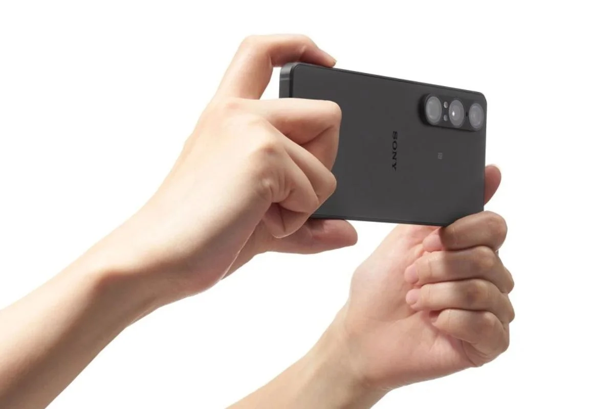 Sony Halts Xperia 1 VII Sales Over Shutdown Glitches