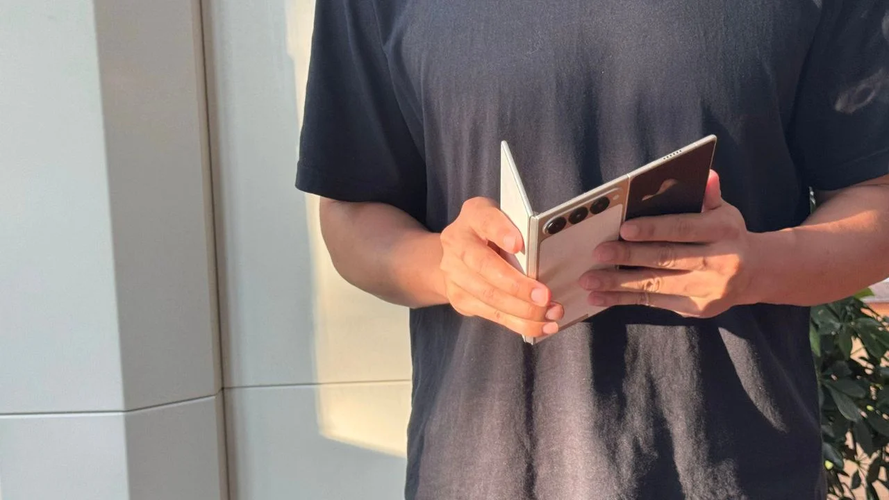 TECNO Phantom Ultimate G Fold Hints at Tri-Fold Future