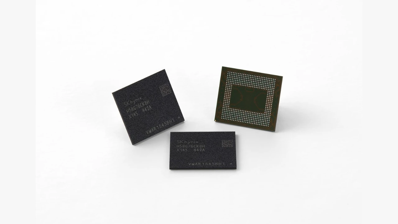 Mobile DRAM Breakthrough SK hynix Solves AI Performance Throttling